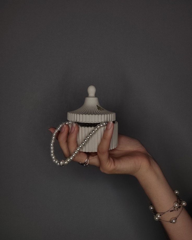 Qolachi Atelier Ribbed Ceramic Trinket Jar