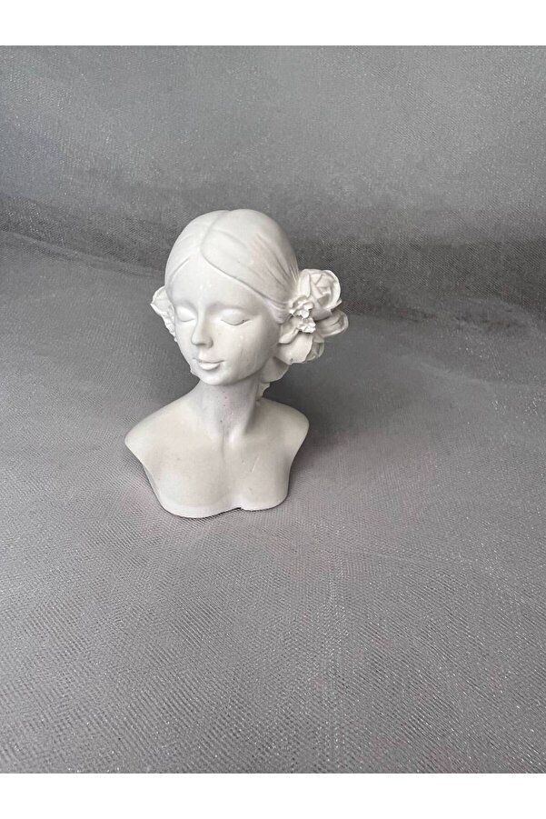Goddess of Silence — Handcrafted Floral Crown Bust