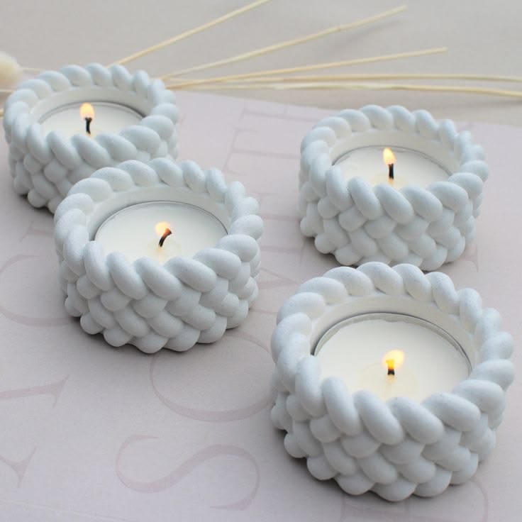 Knot Shape Tealight Jar