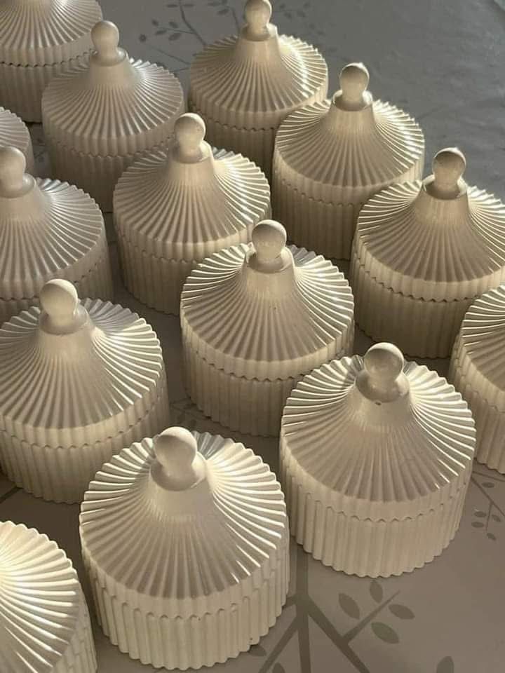 Atelier Ribbed Ceramic Trinket Jar — Qolachi Signature Collection