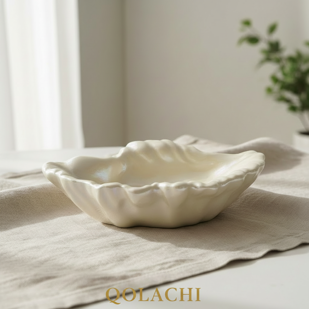 Vintage Mid-Century Modern Italian Clamshell Pottery Bowl