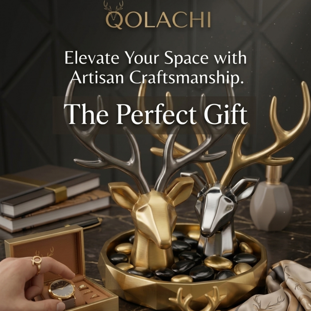 Qolachi Monarch Deer Head Organizer - The Perfect Gift with jewelry tray