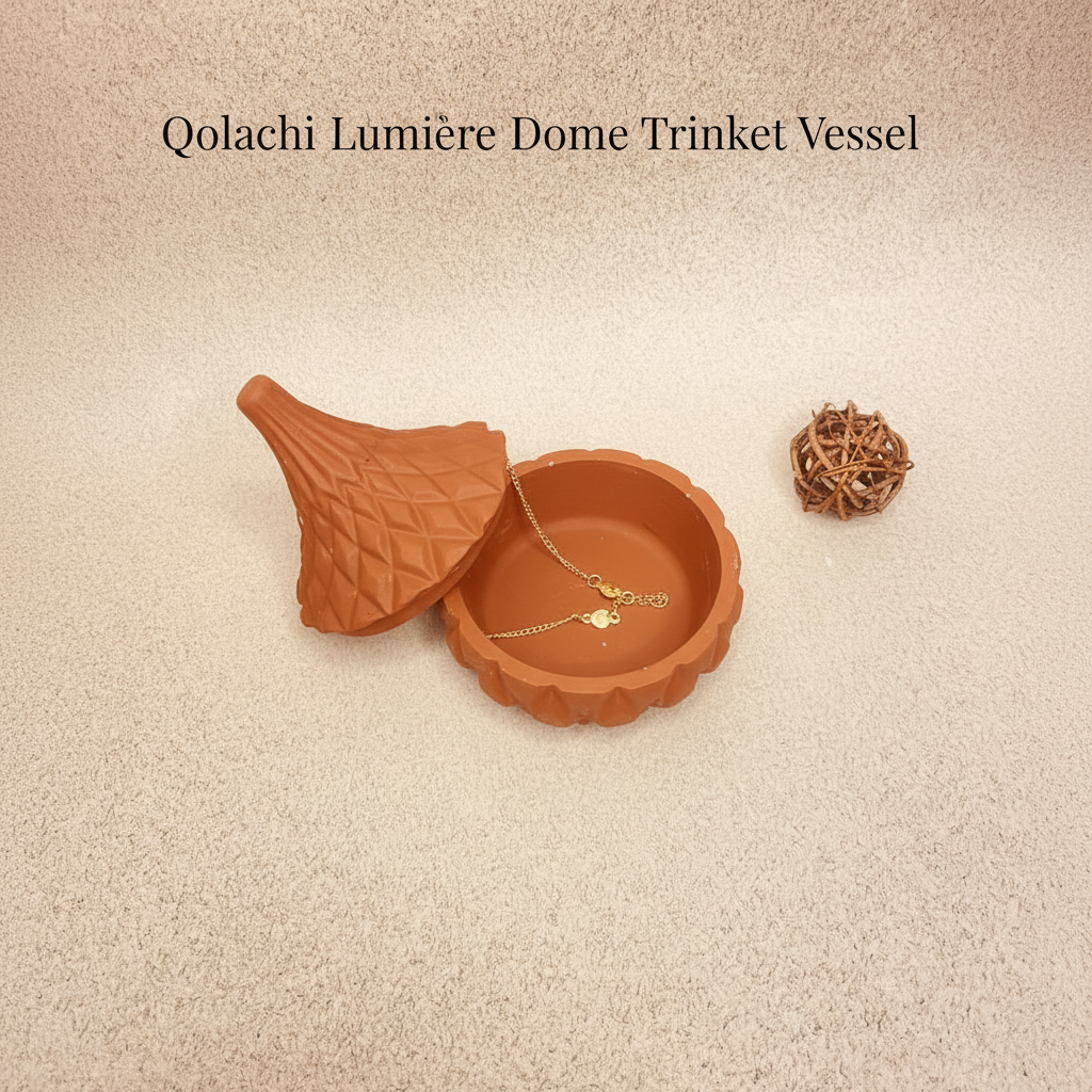 Lumière Dome open lid Terracotta with gold bracelet — Qolachi branded