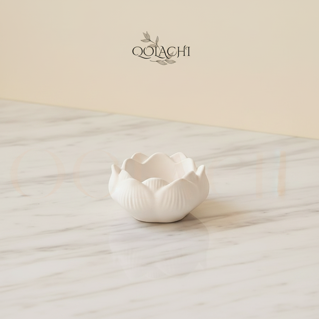 Qolachi Lotus Bloom — Ivory White branded product image