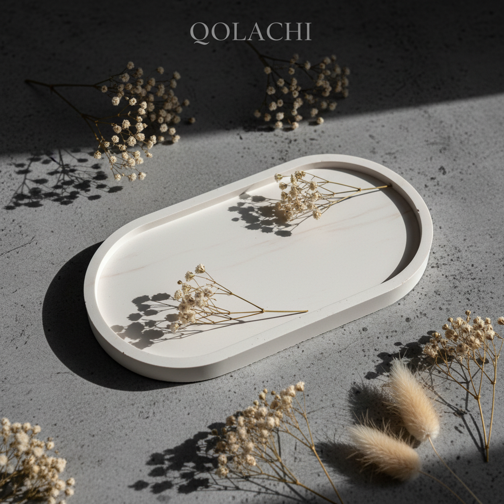Qolachi Artisan Oval Tray — White Marble